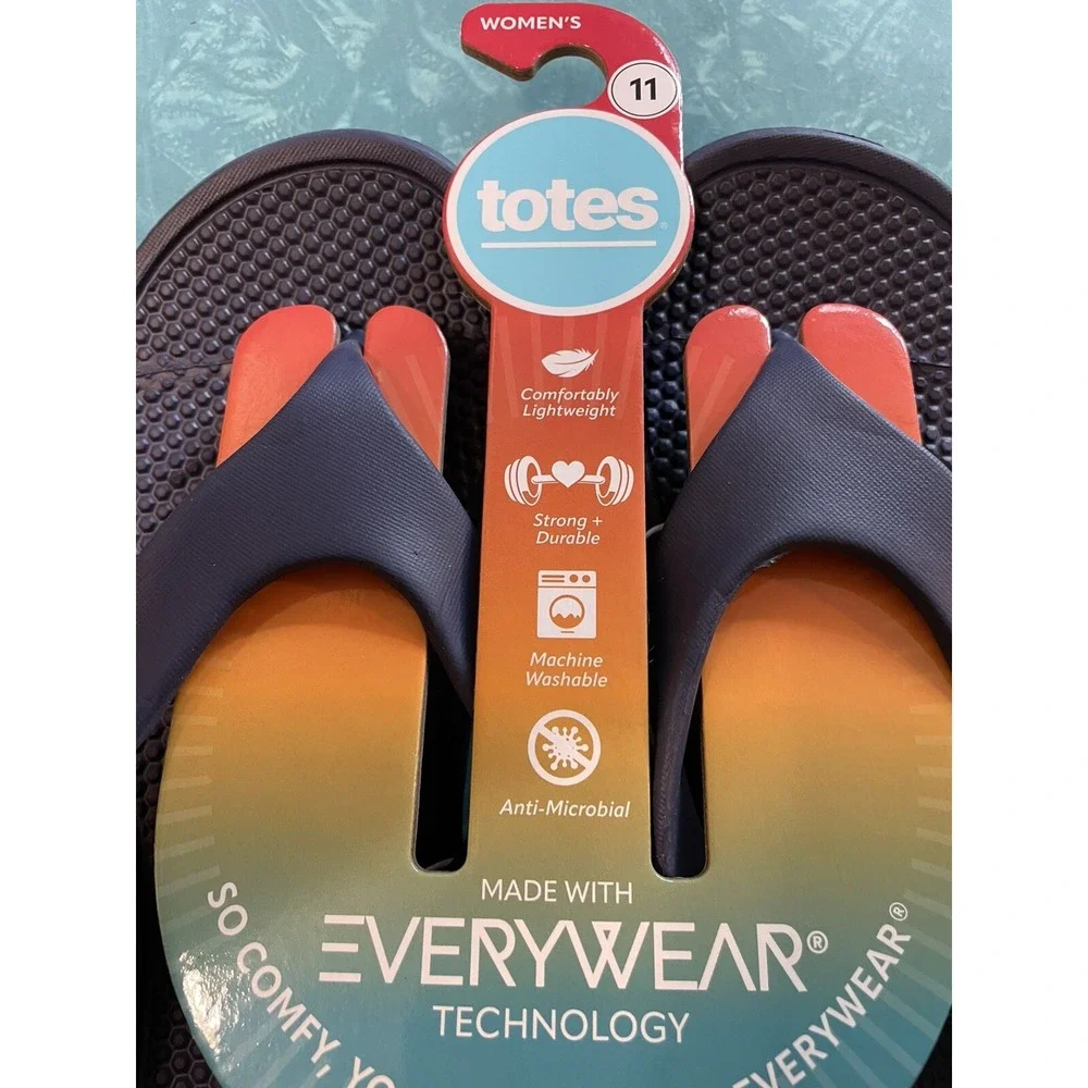 Totes Everywear Women Beach Sandal Slip on Thong Navy Blue Size 11 New w/ Tags